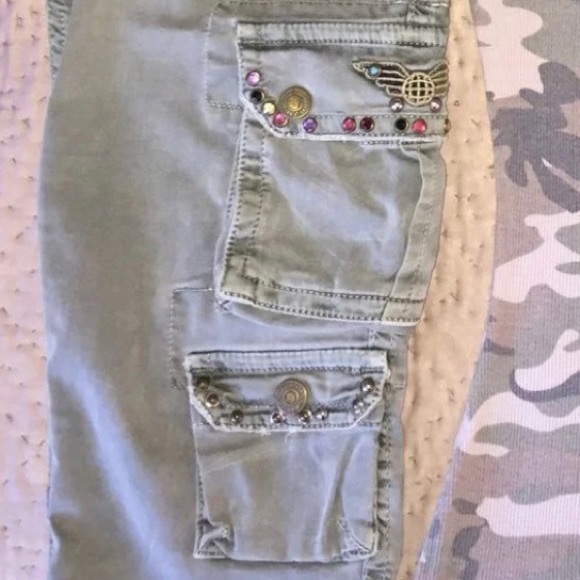 ROBIN’S JEANS, Shorts - Picture 2 of 12